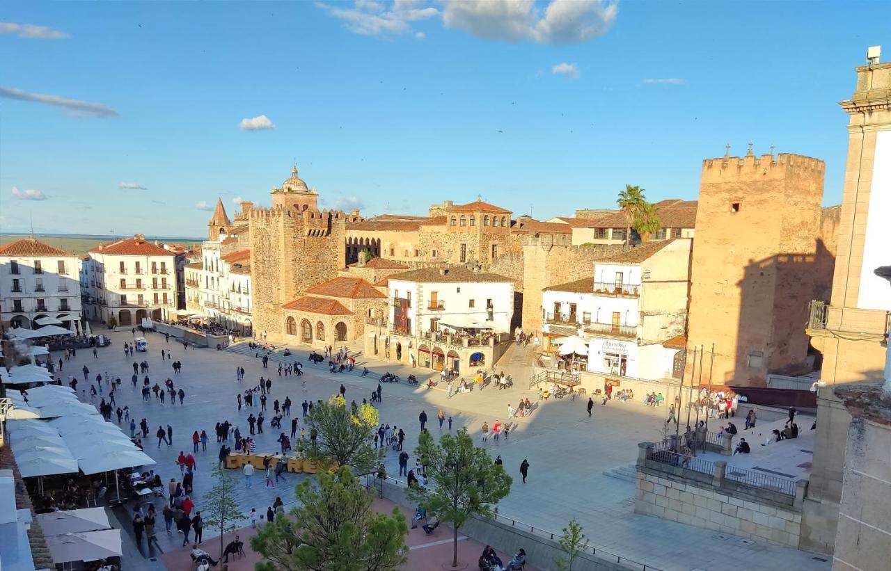 Hotel Iberia Plaza Mayor Caces Exterior foto