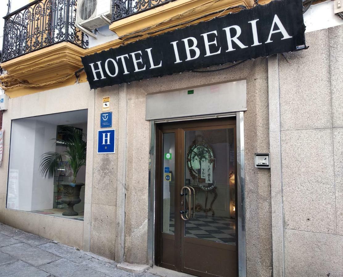 Hotel Iberia Plaza Mayor Caces Exterior foto